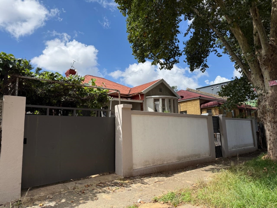 3 Bedroom Property for Sale in Bertrams Gauteng
