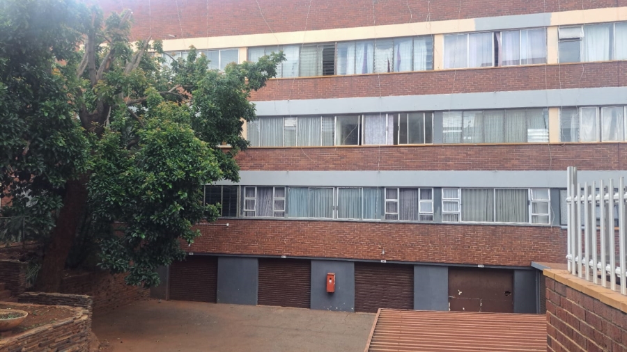 1 Bedroom Property for Sale in Arcadia Gauteng