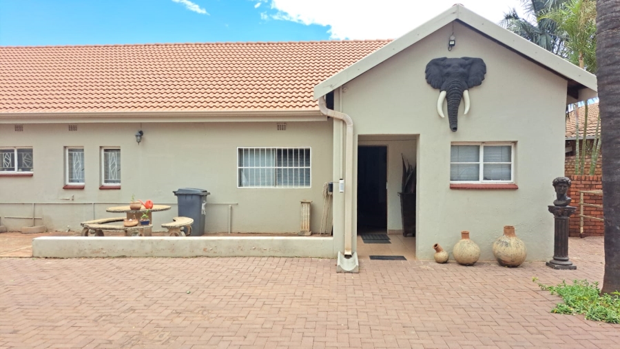 3 Bedroom Property for Sale in Annlin Gauteng