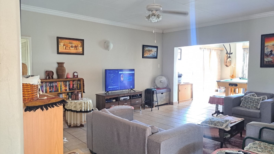 3 Bedroom Property for Sale in Annlin Gauteng