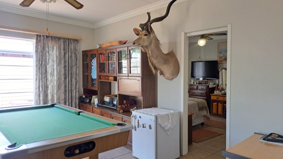3 Bedroom Property for Sale in Annlin Gauteng