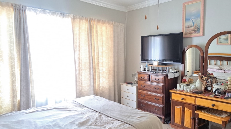 3 Bedroom Property for Sale in Annlin Gauteng