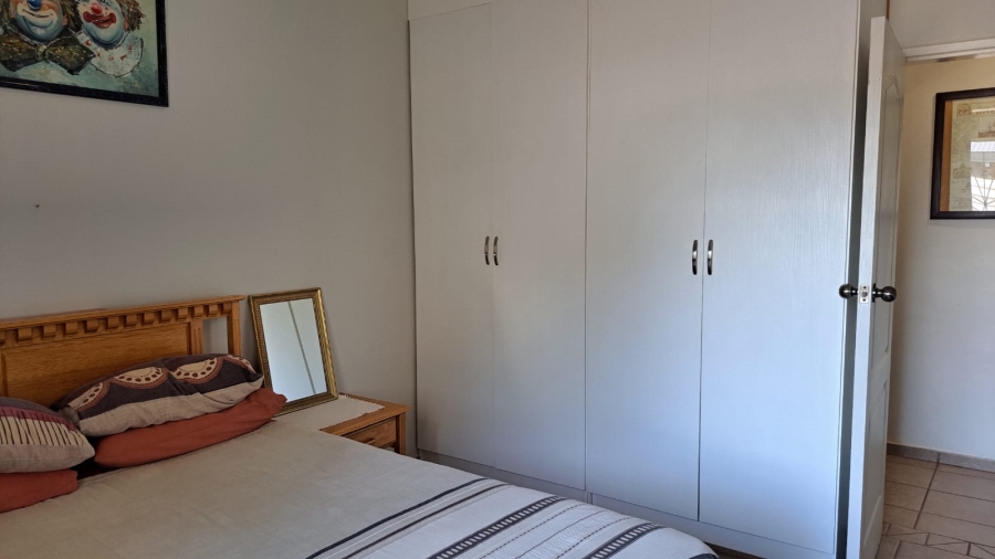 3 Bedroom Property for Sale in Annlin Gauteng