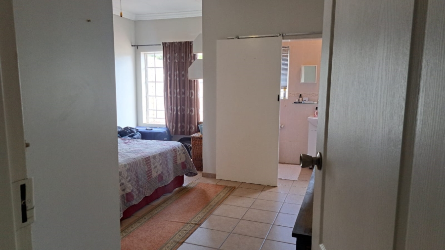 3 Bedroom Property for Sale in Annlin Gauteng