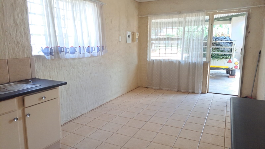 3 Bedroom Property for Sale in Annlin Gauteng