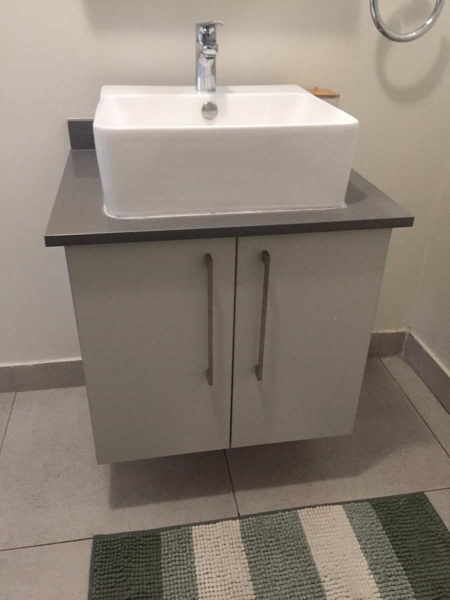 1 Bedroom Property for Sale in Carlswald Gauteng