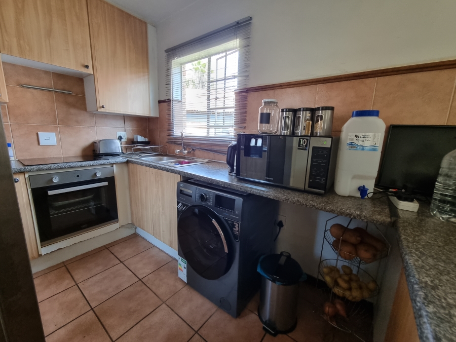 2 Bedroom Property for Sale in Eco Park Gauteng