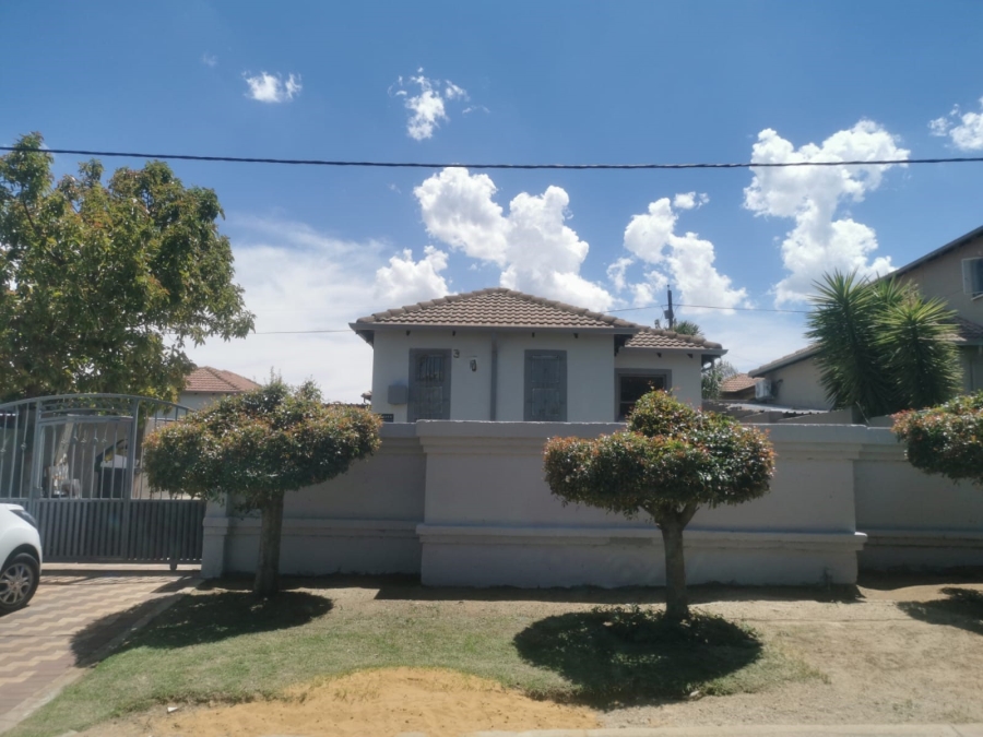 To Let 2 Bedroom Property for Rent in Cosmo City Gauteng