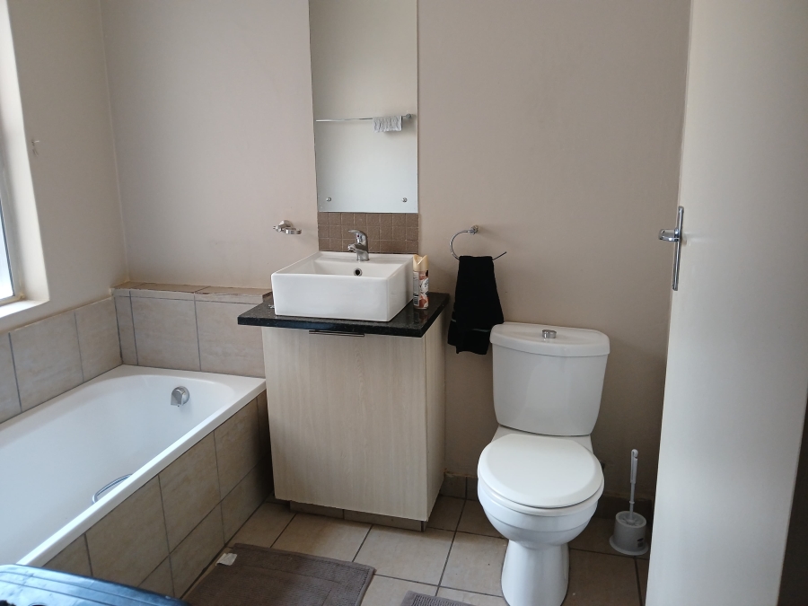 2 Bedroom Property for Sale in Murrayfield Gauteng