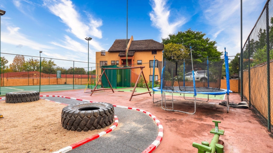 2 Bedroom Property for Sale in Douglasdale Gauteng