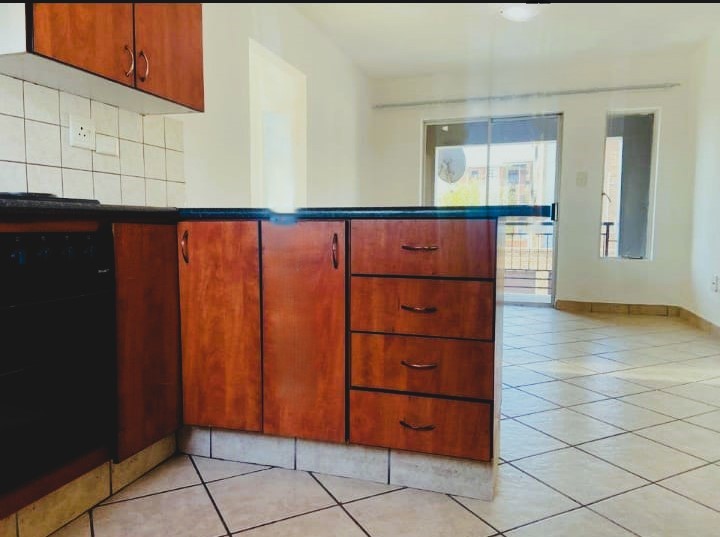 2 Bedroom Property for Sale in Vorna Valley Gauteng