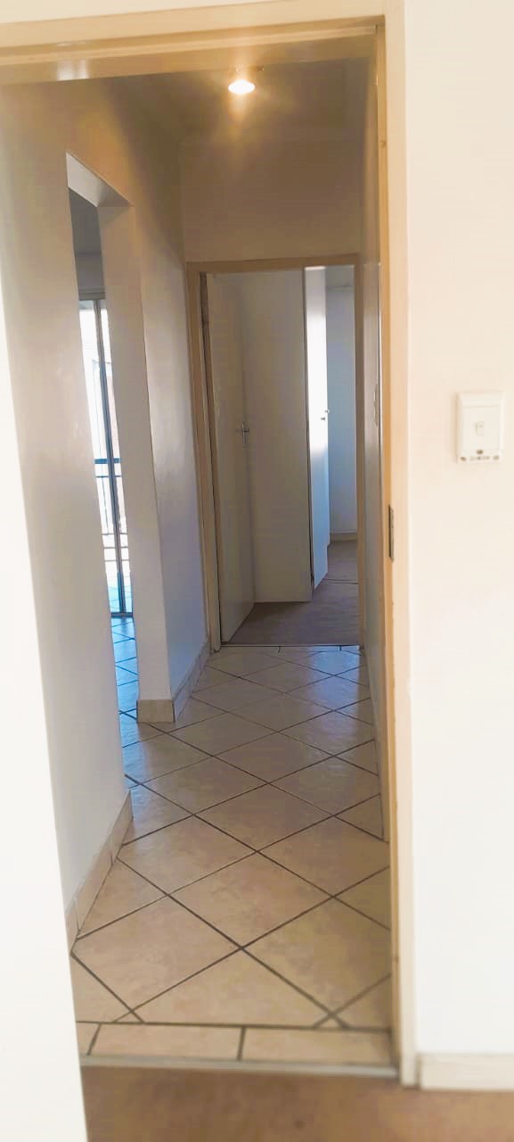 2 Bedroom Property for Sale in Vorna Valley Gauteng