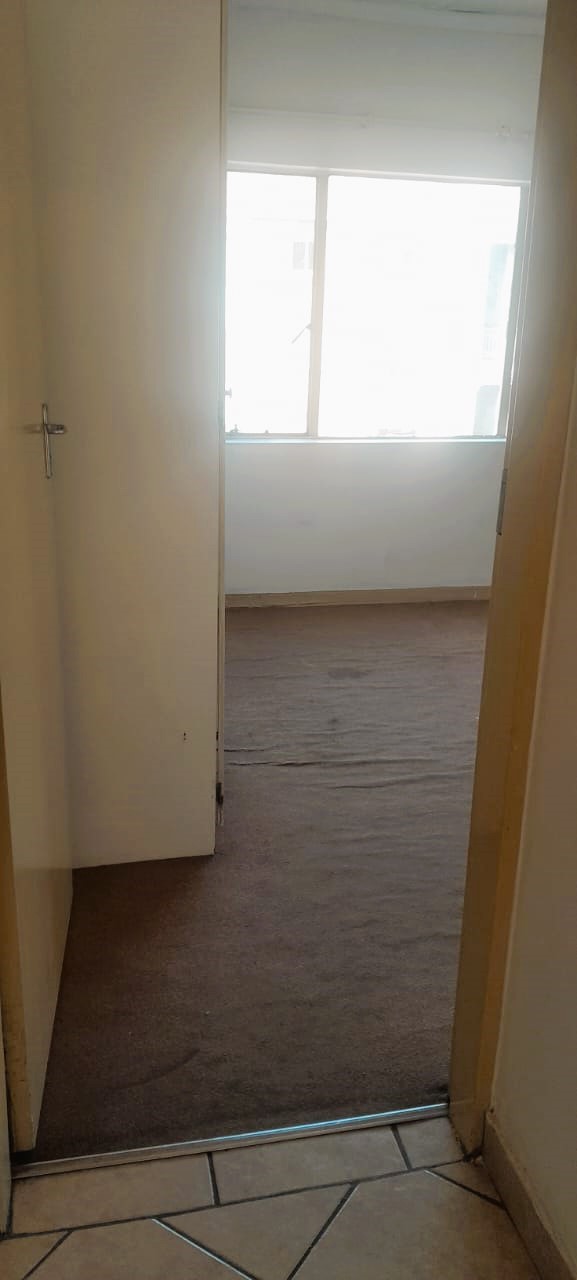 2 Bedroom Property for Sale in Vorna Valley Gauteng