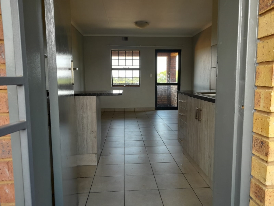 2 Bedroom Property for Sale in Montana Tuine Gauteng