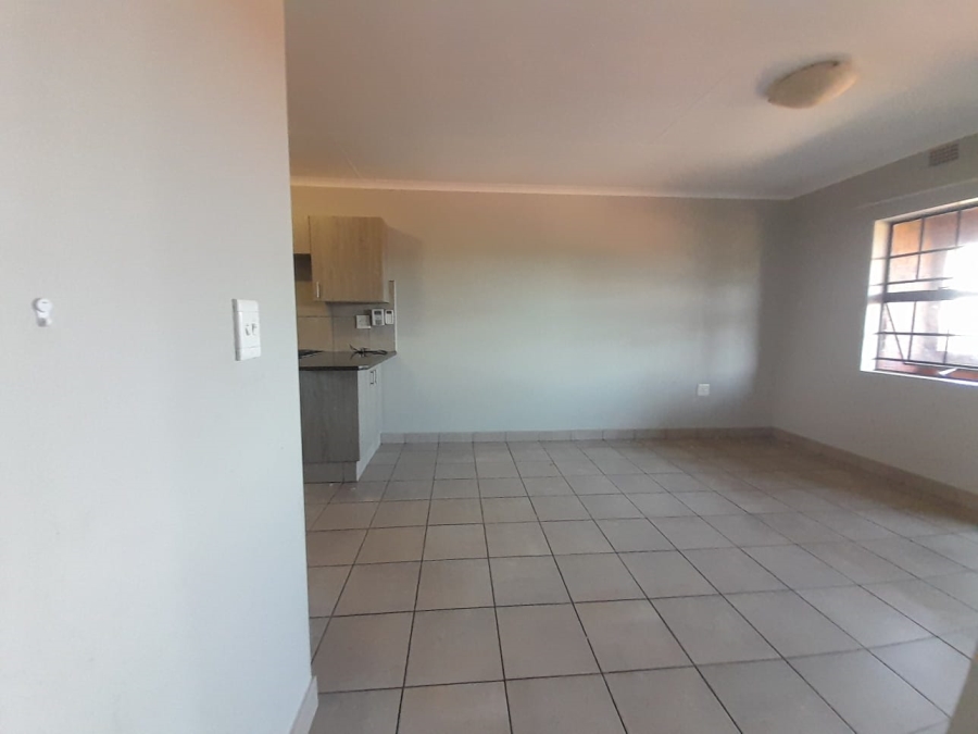 2 Bedroom Property for Sale in Montana Tuine Gauteng