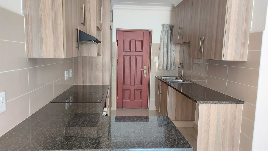 2 Bedroom Property for Sale in Fairlead Gauteng