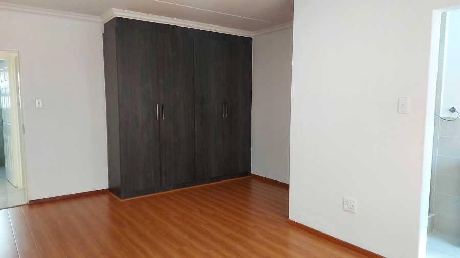 2 Bedroom Property for Sale in Fairlead Gauteng