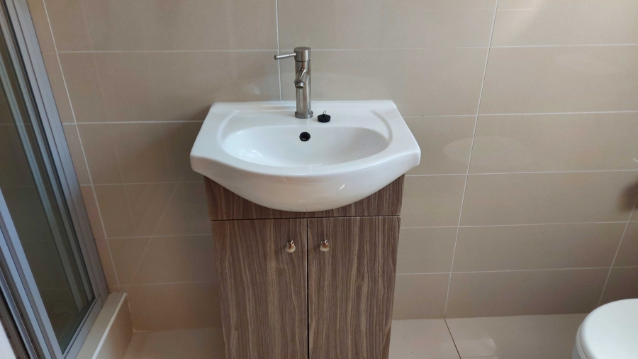 2 Bedroom Property for Sale in Fairlead Gauteng