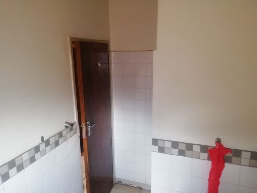 2 Bedroom Property for Sale in Pretoria Central Gauteng