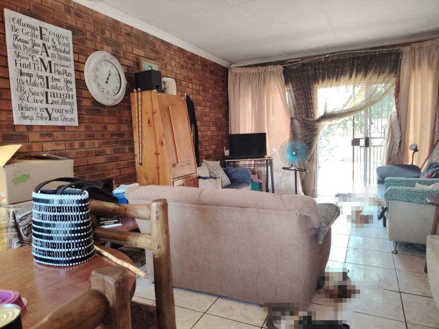 3 Bedroom Property for Sale in Silverton Gauteng