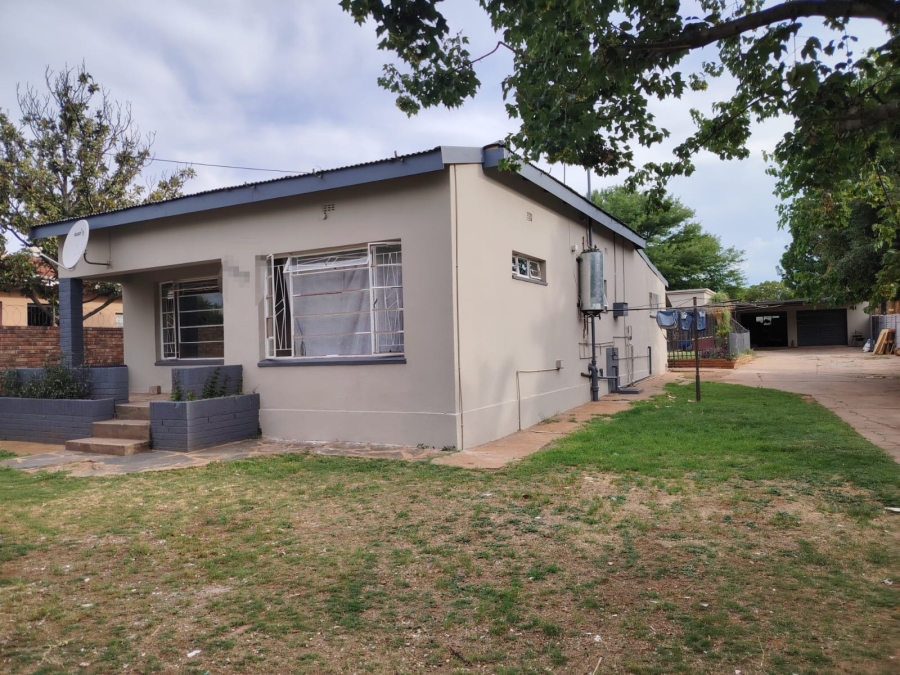 3 Bedroom Property for Sale in Eloffsdal Gauteng