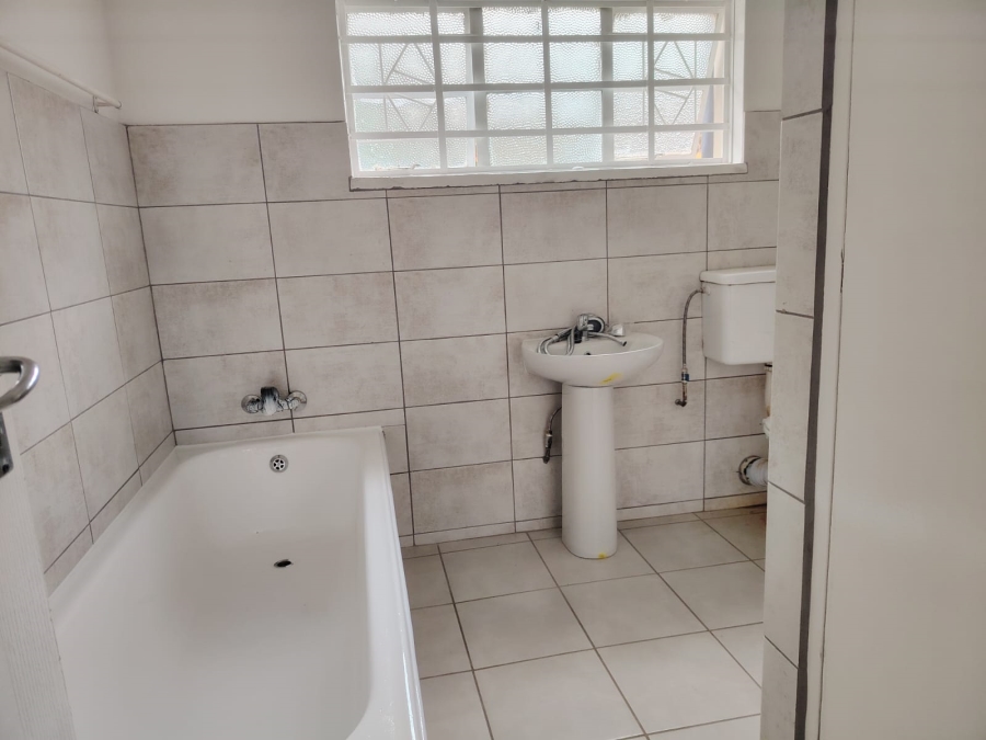 3 Bedroom Property for Sale in Eloffsdal Gauteng