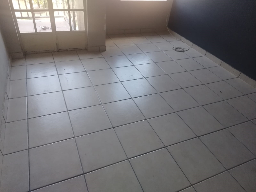 1 Bedroom Property for Sale in Norkem Park Gauteng