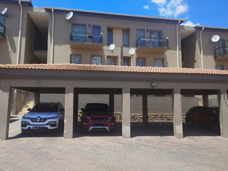 1 Bedroom Property for Sale in Norkem Park Gauteng