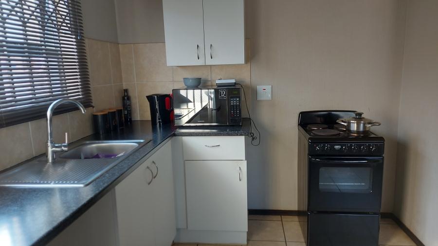 3 Bedroom Property for Sale in Crystal Park Gauteng