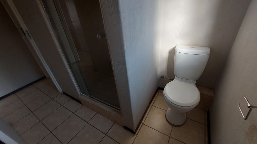 3 Bedroom Property for Sale in Crystal Park Gauteng