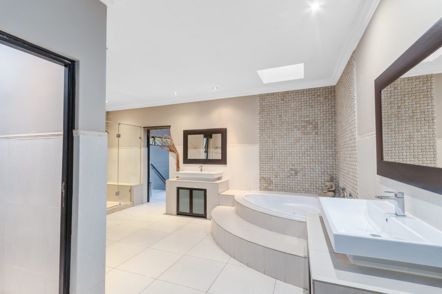 To Let 4 Bedroom Property for Rent in Dainfern Gauteng