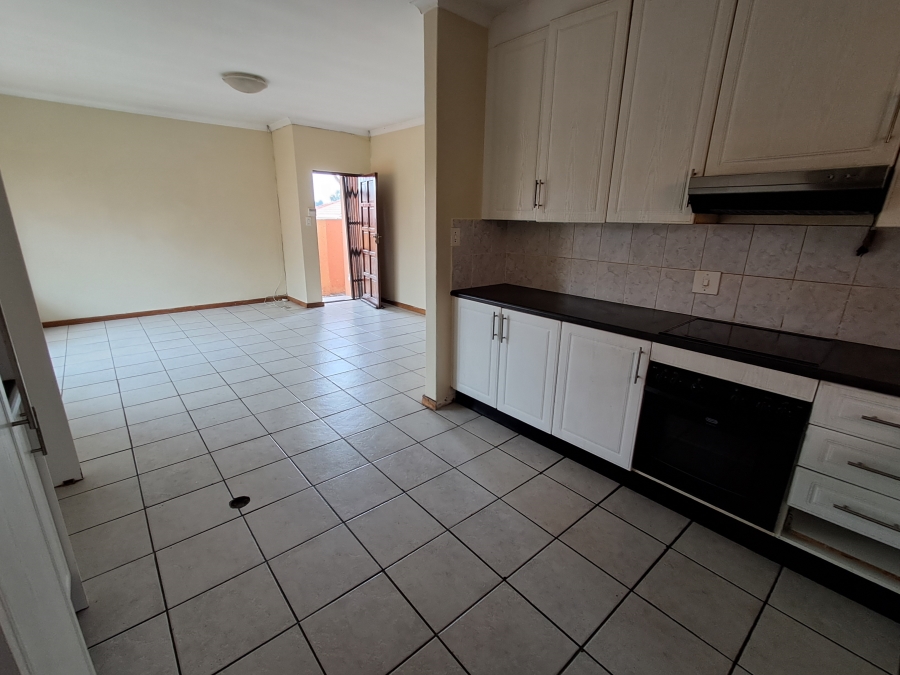 To Let 3 Bedroom Property for Rent in Noordwyk Gauteng