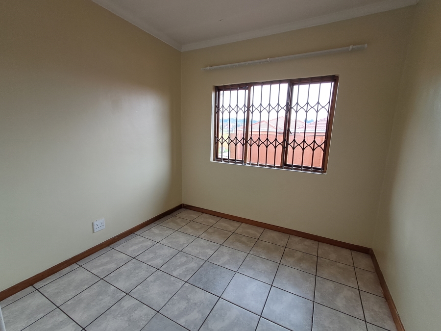 To Let 3 Bedroom Property for Rent in Noordwyk Gauteng