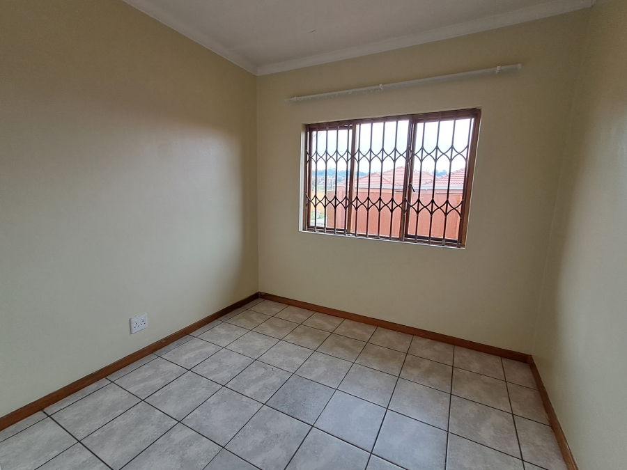 To Let 3 Bedroom Property for Rent in Noordwyk Gauteng