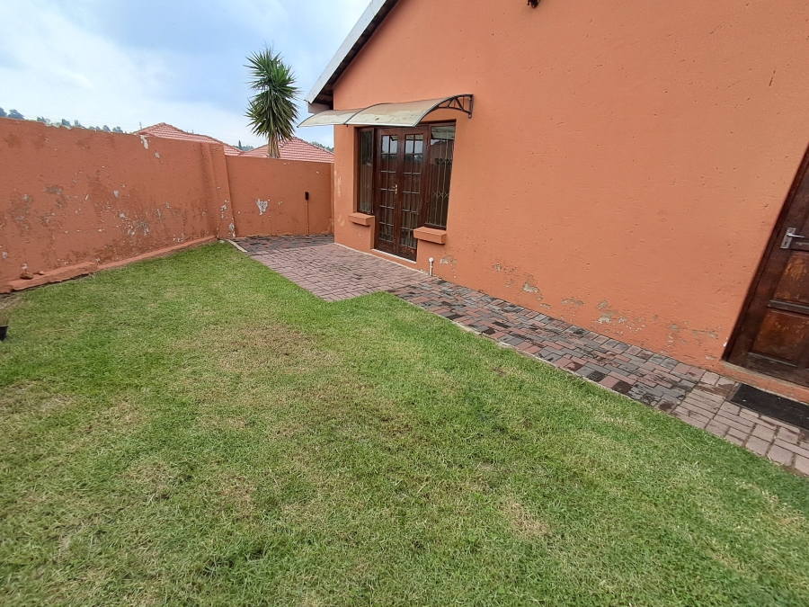 To Let 3 Bedroom Property for Rent in Noordwyk Gauteng