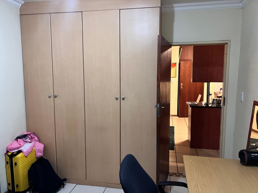 2 Bedroom Property for Sale in Hillcrest Gauteng