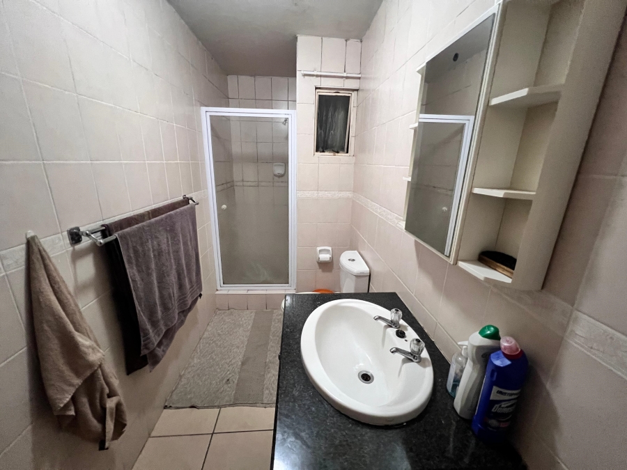2 Bedroom Property for Sale in Hillcrest Gauteng