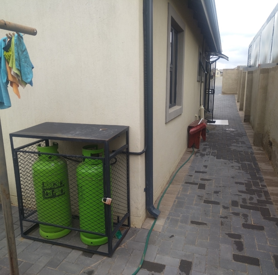 3 Bedroom Property for Sale in Riverbend AH Gauteng