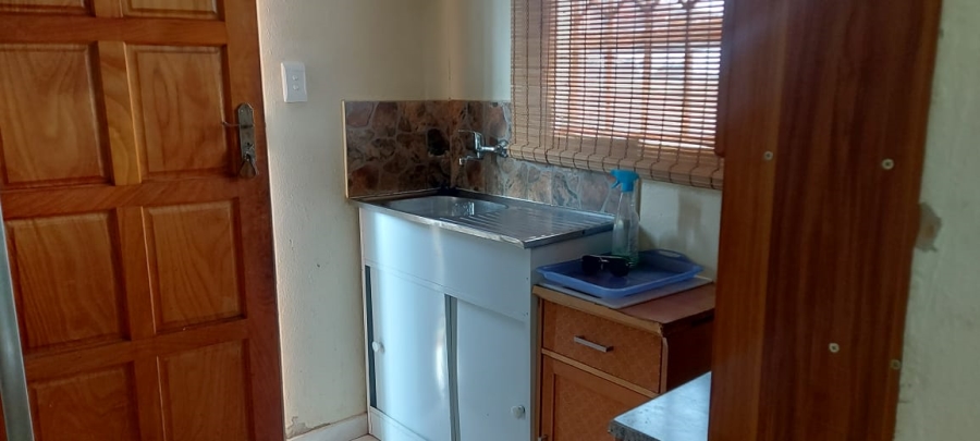 2 Bedroom Property for Sale in Alliance Gauteng