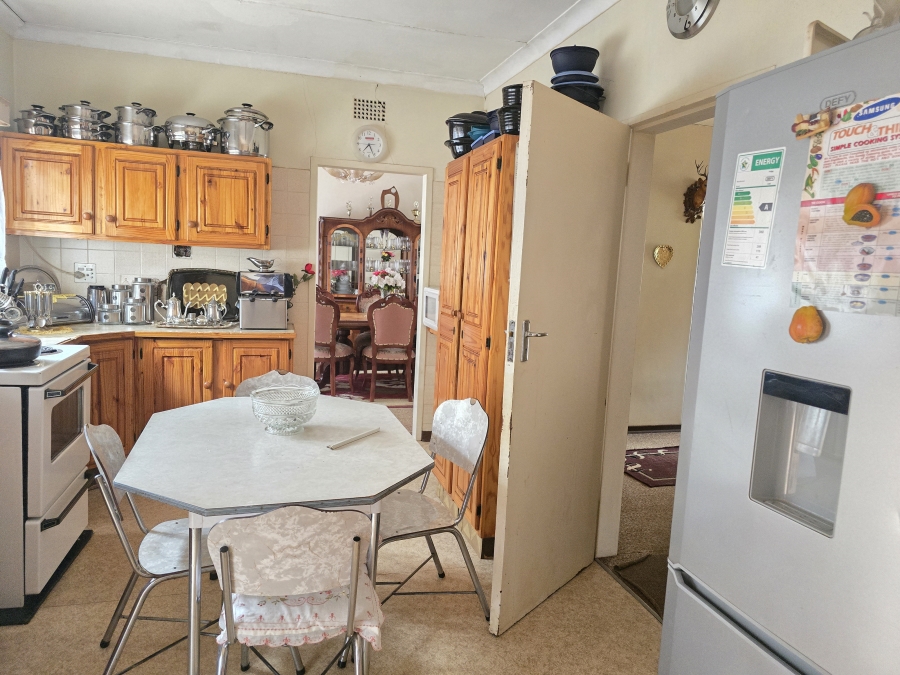 4 Bedroom Property for Sale in Oberholzer Gauteng