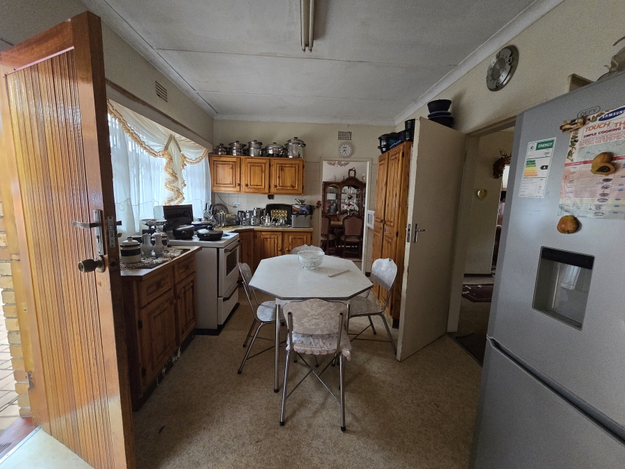 4 Bedroom Property for Sale in Oberholzer Gauteng