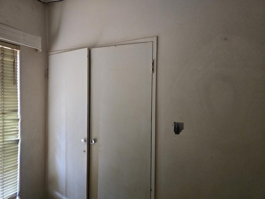 4 Bedroom Property for Sale in Oberholzer Gauteng