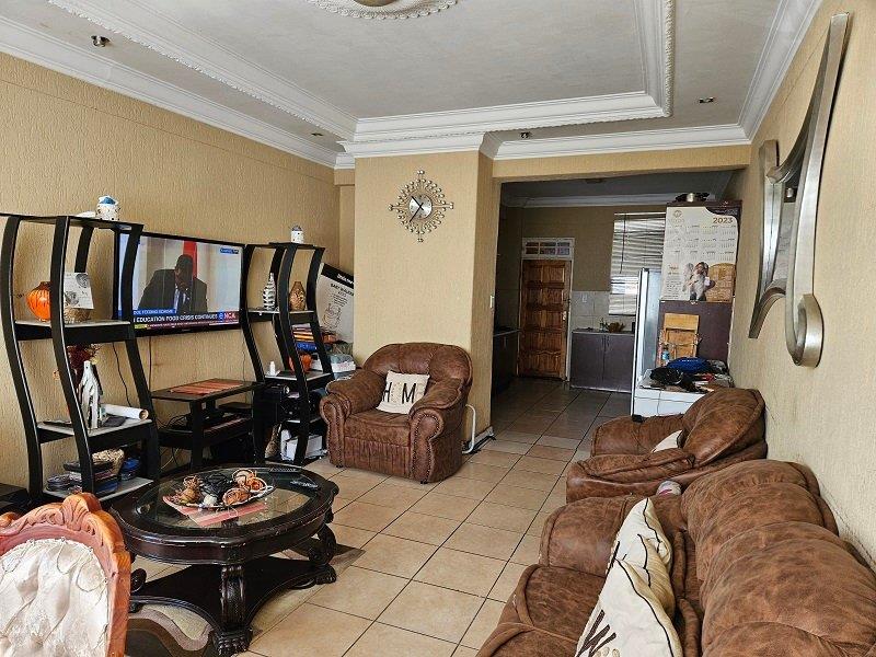 2 Bedroom Property for Sale in Troyeville Gauteng
