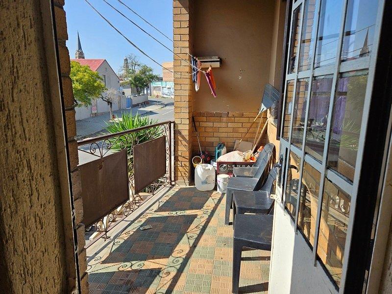 2 Bedroom Property for Sale in Troyeville Gauteng