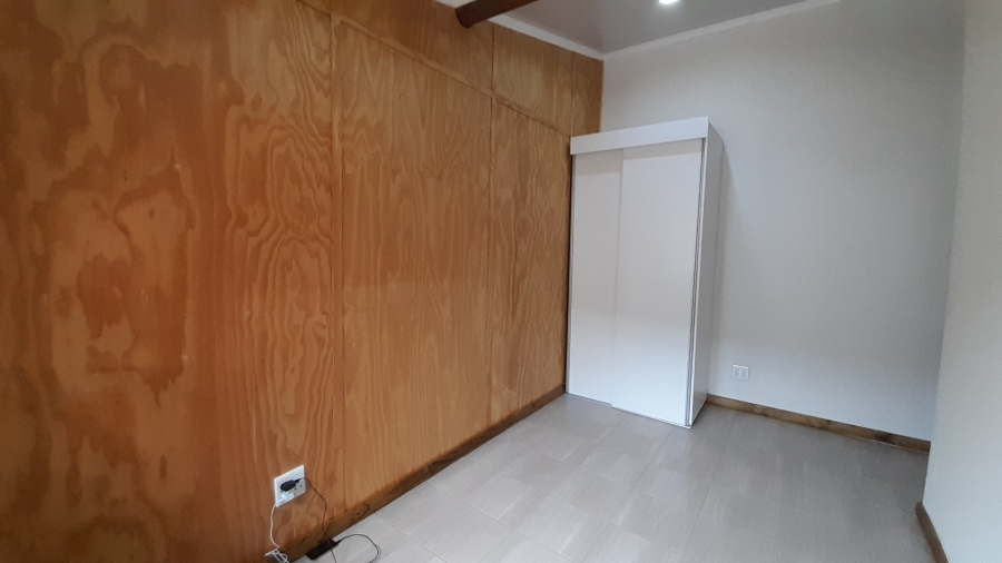 To Let 2 Bedroom Property for Rent in Mondeor Gauteng