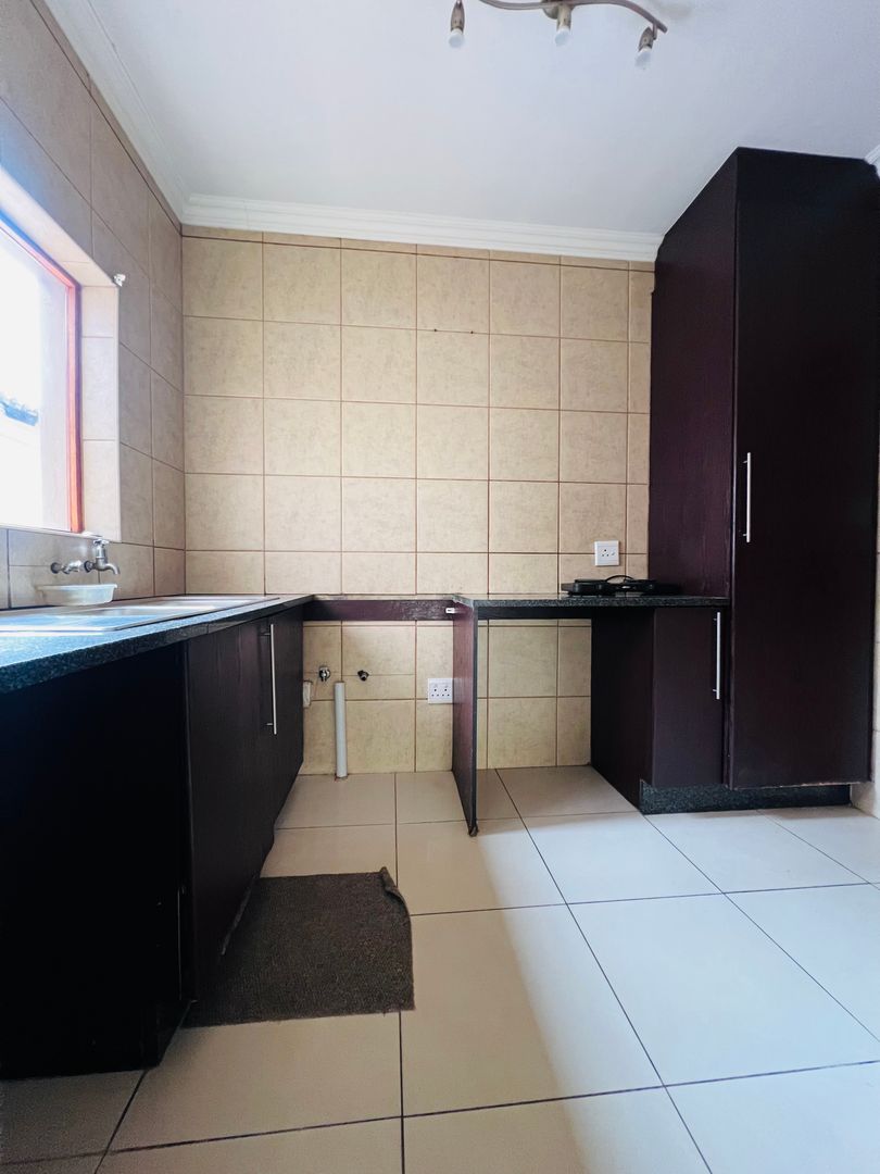 4 Bedroom Property for Sale in Ruimsig Country Estate Gauteng