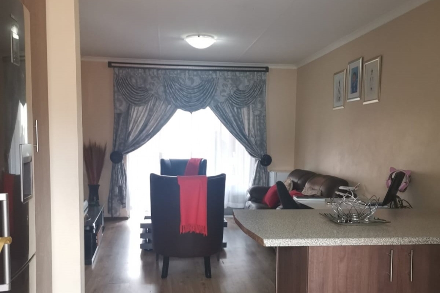 3 Bedroom Property for Sale in Terenure Gauteng
