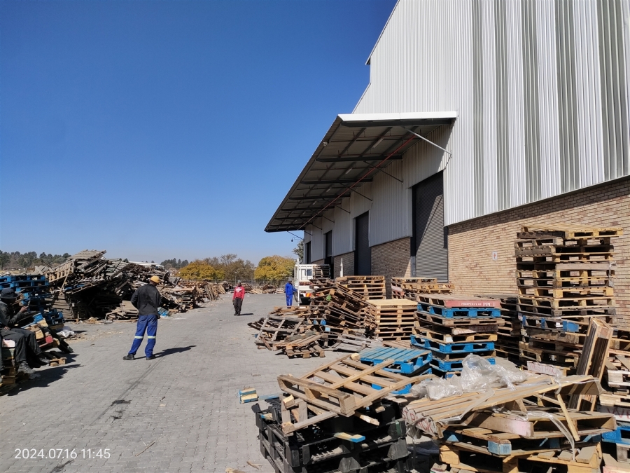 Commercial Property for Sale in Mostyn Park Gauteng