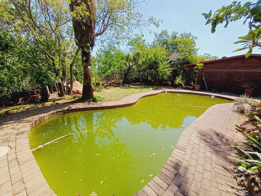 3 Bedroom Property for Sale in Weavind Park Gauteng