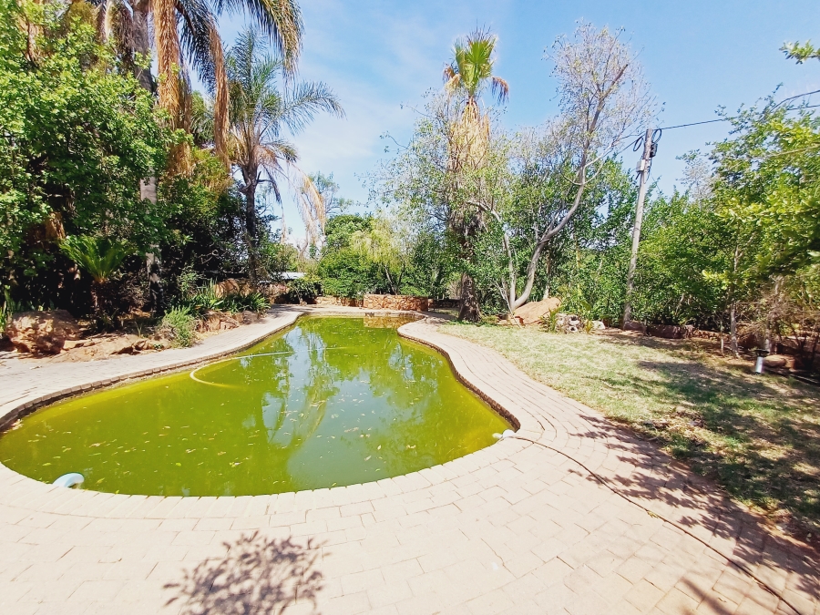 3 Bedroom Property for Sale in Weavind Park Gauteng